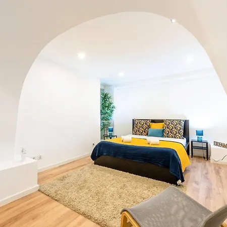 Διαμέρισμα Guestready - Stylish 3br Family Apt For 6 Guests - Alcantara *